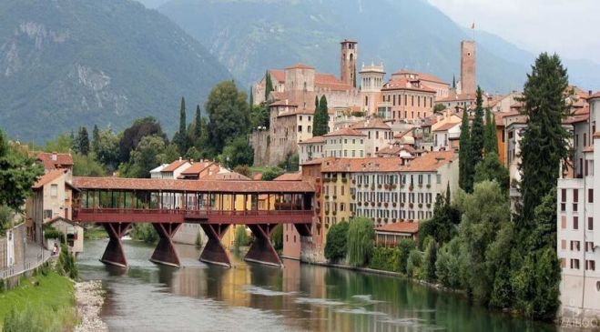 guided walking holidays Northern Italy - Bassano to Bolzano