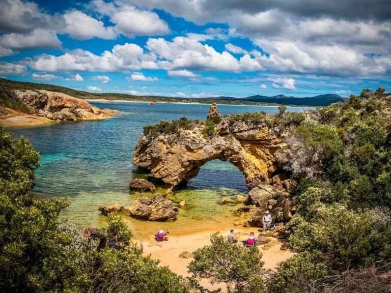 Coastal arch at Flinders Island