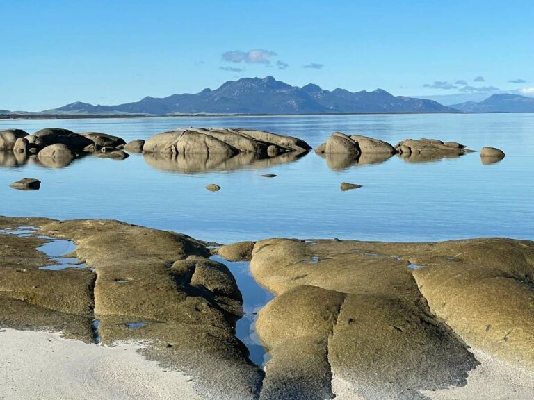 Coastal views of Flinders Island credit Neil McCallister