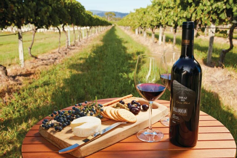 Day 1. Wineries in the Granite Belt, QLD – credit Tourism & Events QLD