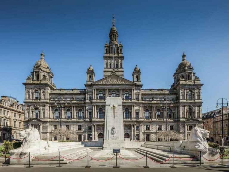 Impressive historical building and town square in Scotland.