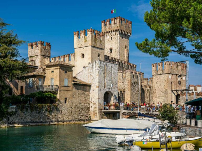Castello di Sirmione, Italy