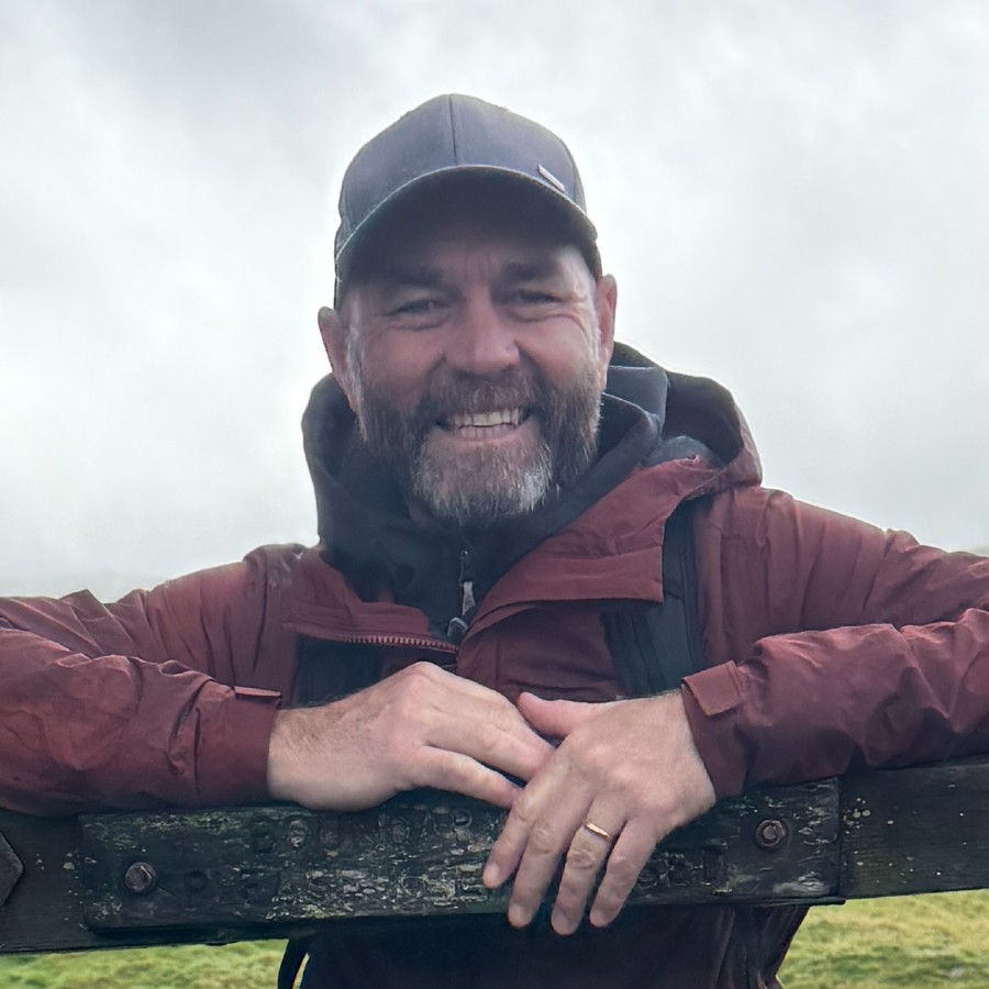 Luke Christiansen is the owner and lead explorer of Park Tours. He is a modern-day naturalist who lives on Tamborine Mountain in a hand-built, eco-friendly home, sharing his deep ecological knowledge with a community of like-minded travellers.