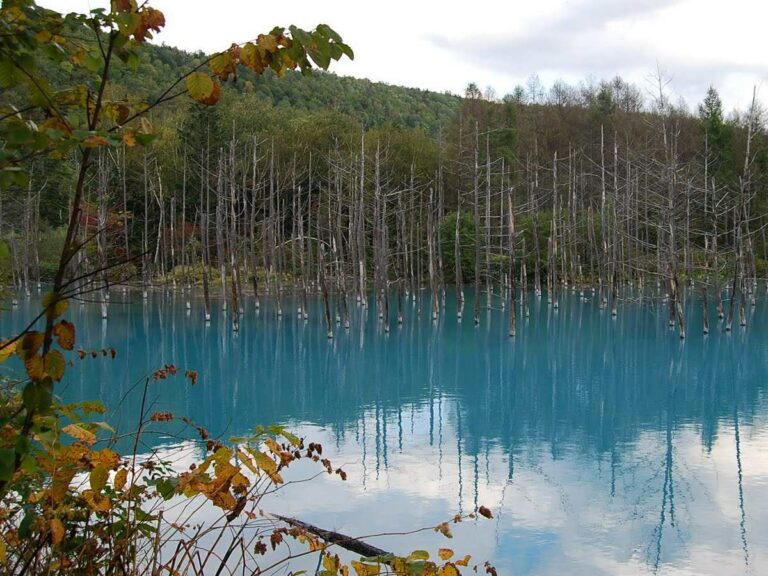 Shirogane Onsen, Blue lake, Hokkaido Japan
